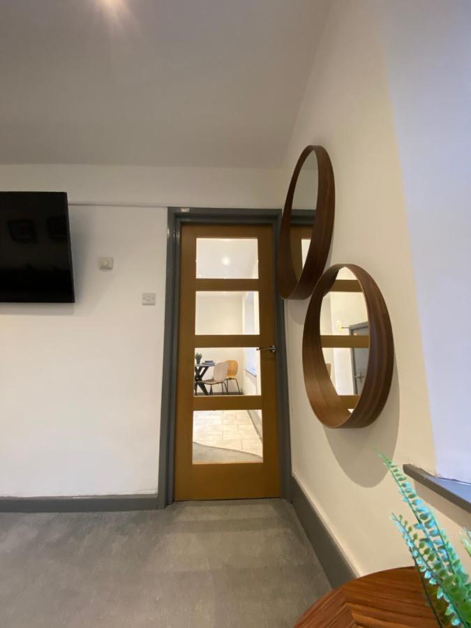 Spacious City Centre Property Ланкастер Экстерьер фото